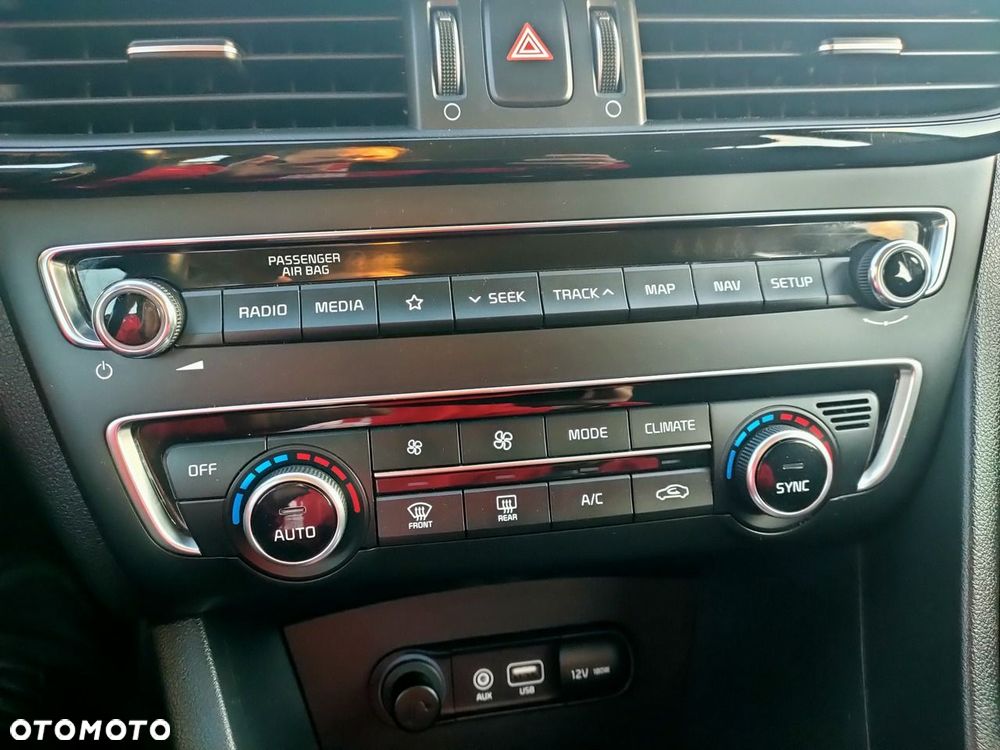 Kia Optima - 26