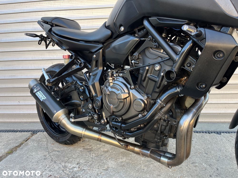 Yamaha MT - 24