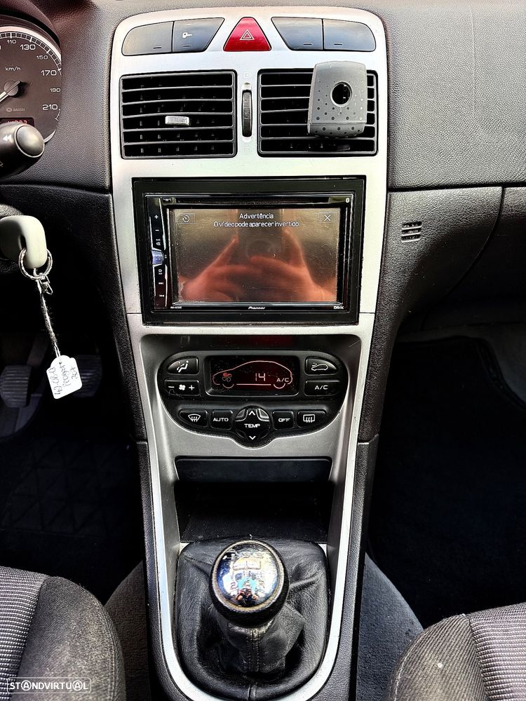 Peugeot 307 SW HDi 110 Premium - 12