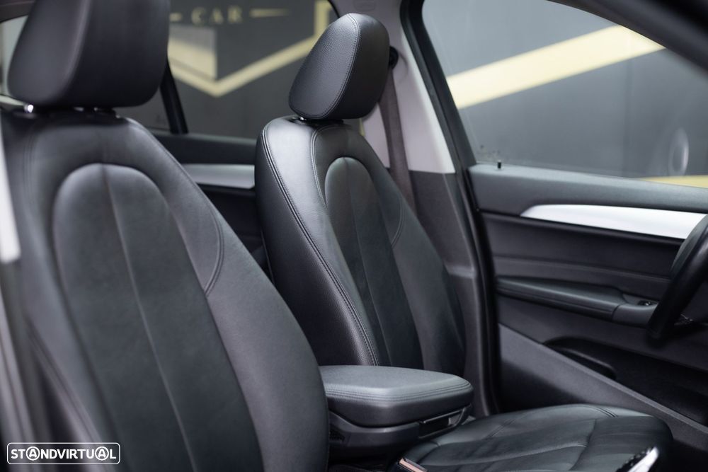 BMW X1 16 d sDrive Line Sport Auto - 30