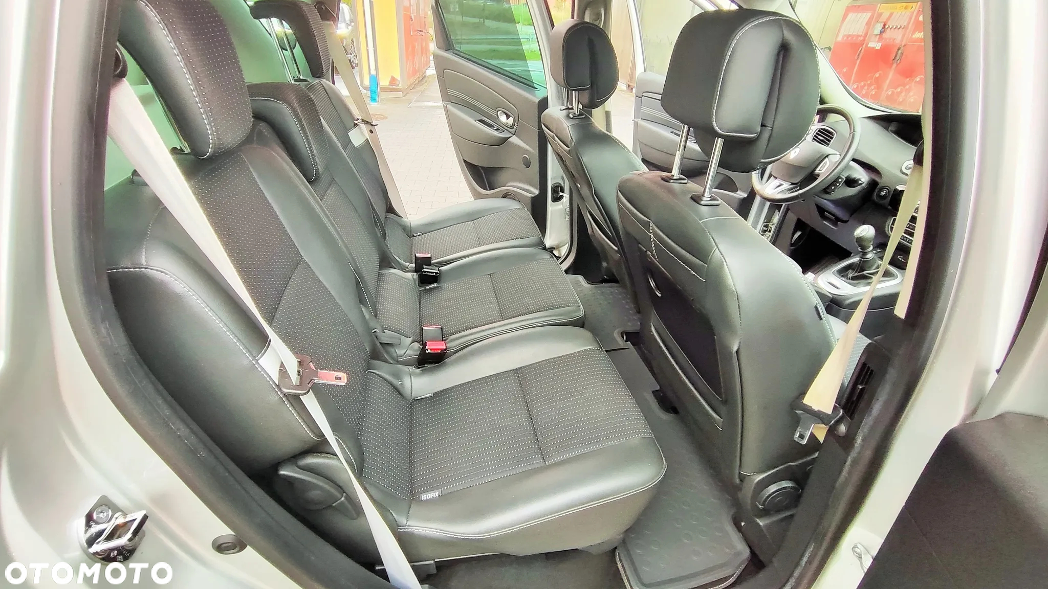 Renault Scenic 1.4 16V TCE Bose Edition - 13