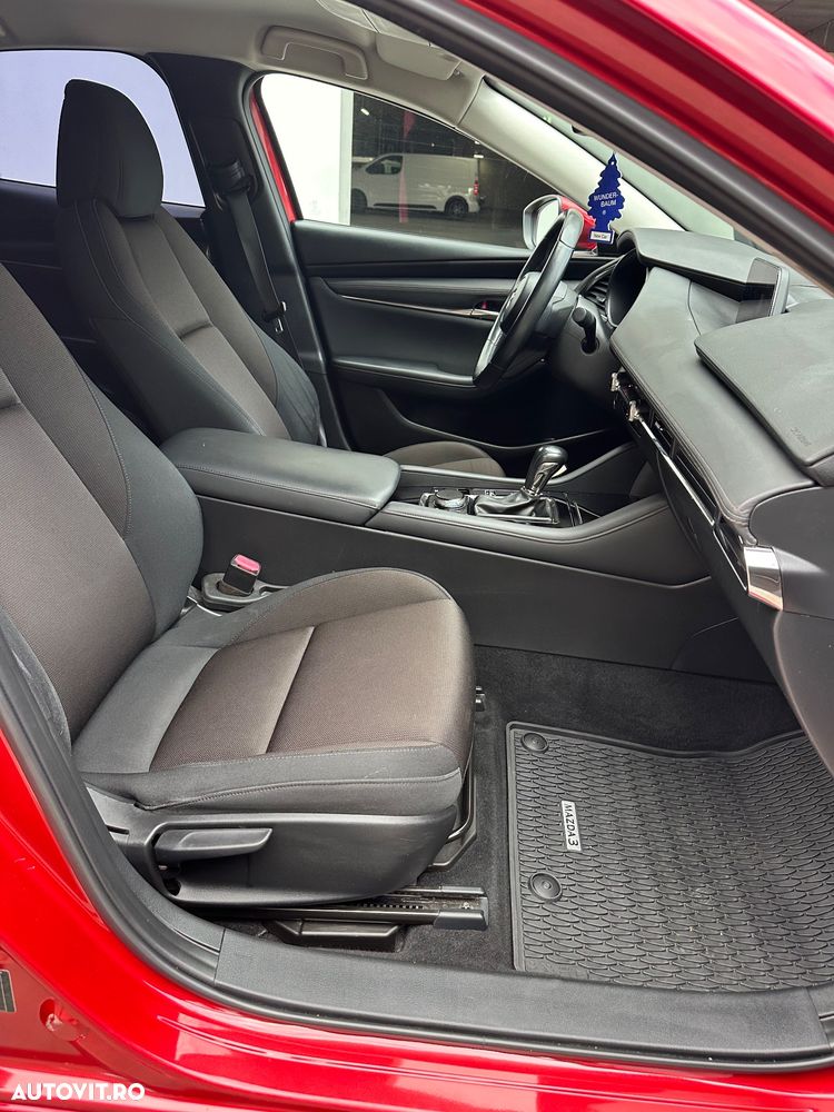 Mazda 3 - 16