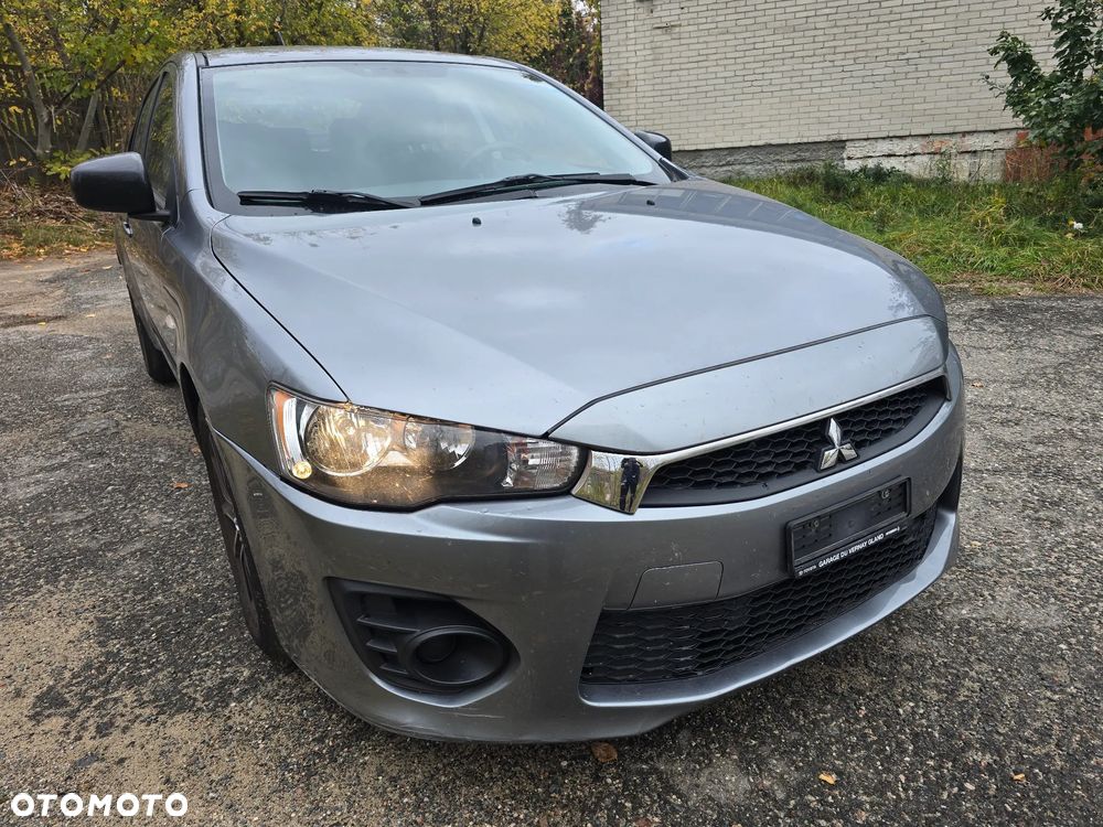 Mitsubishi Lancer - 27