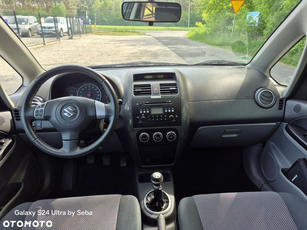 Suzuki SX4 - 18