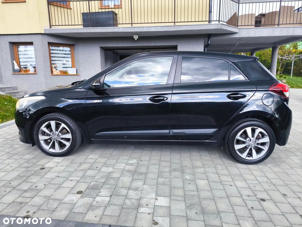 Hyundai i20 1.4 CRDi Style - 11