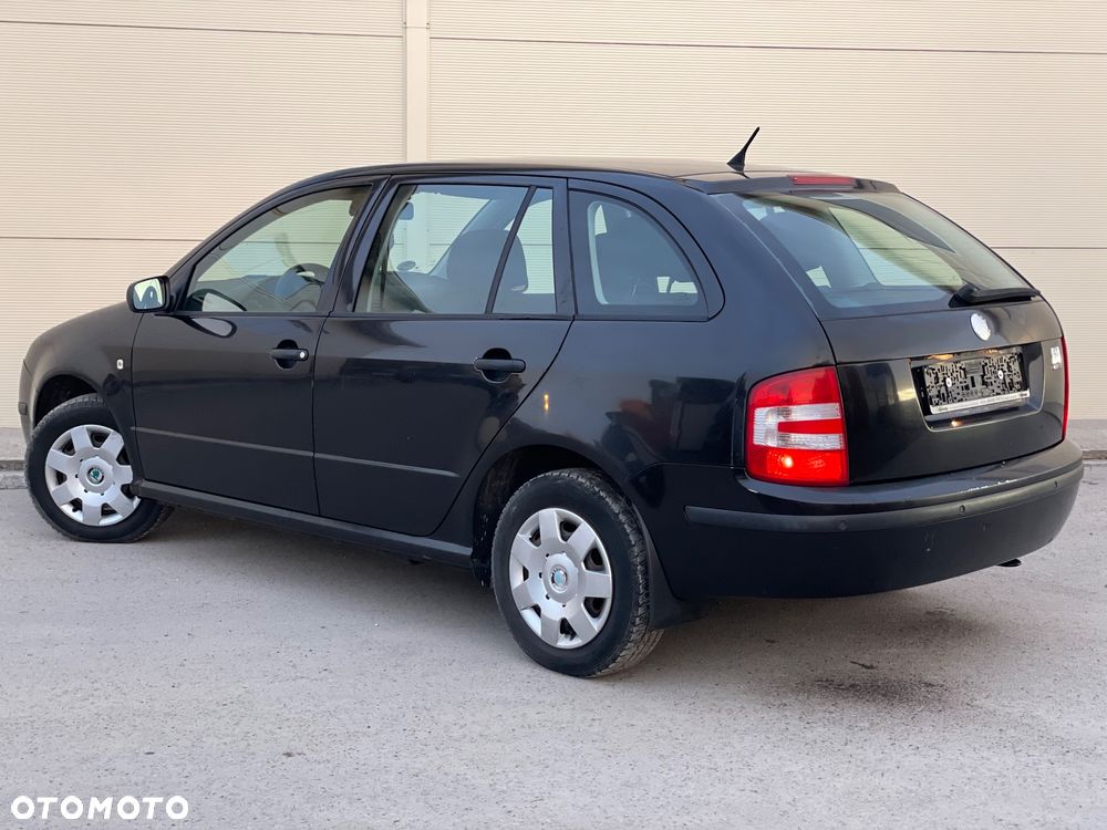 Skoda Fabia - 12
