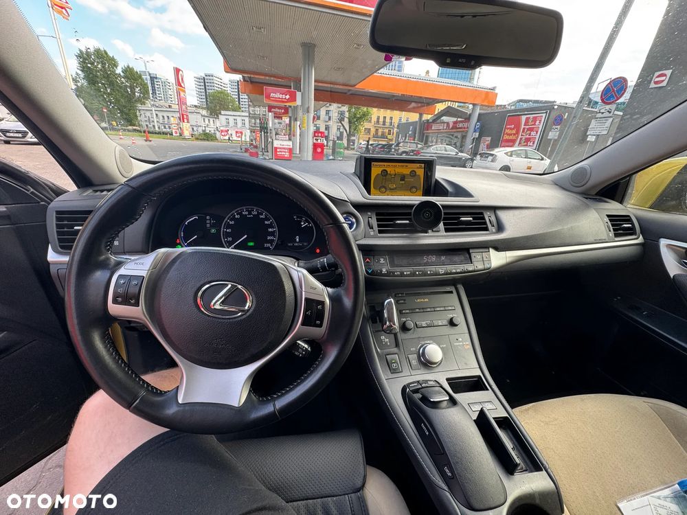 Lexus CT 200h Classic - 11