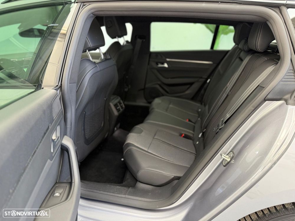 Peugeot 508 SW Plug-In Hybrid 225 e-EAT8 Allure Pack - 23