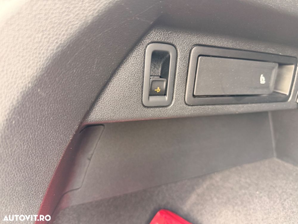 Volkswagen Tiguan 2.0 TDI SCR DSG IQ.DRIVE - 24