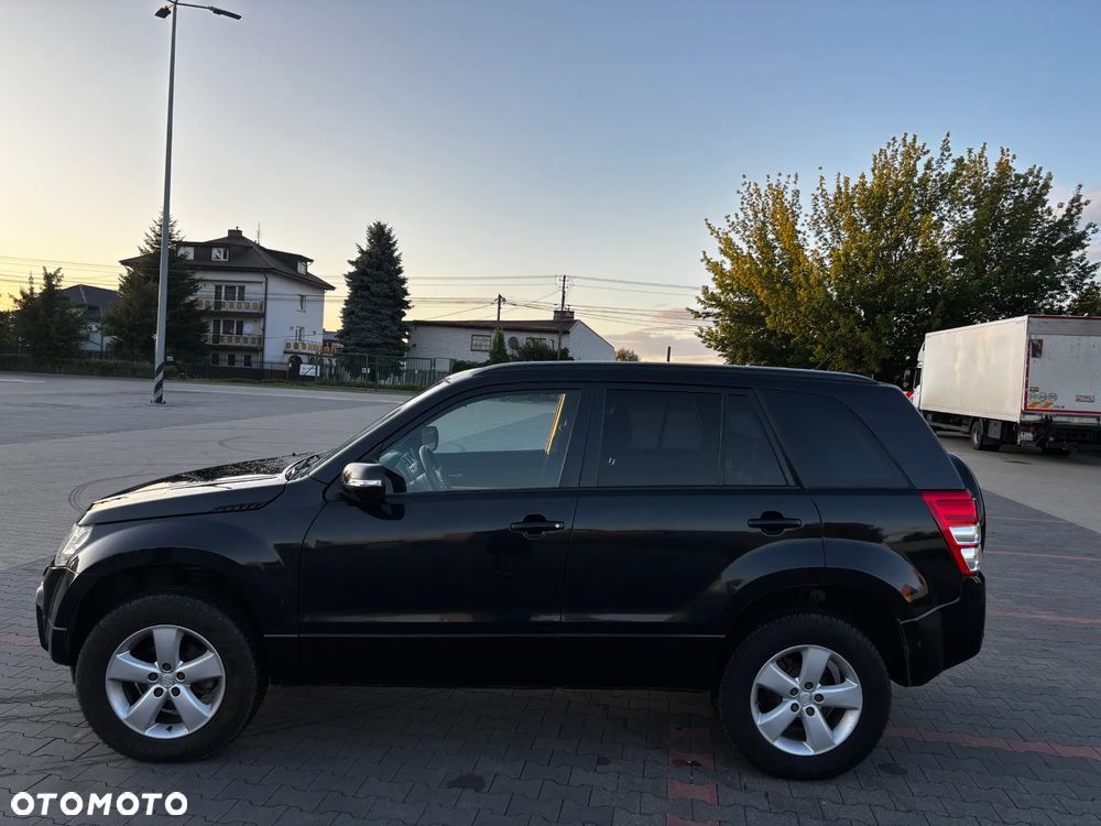 Suzuki Grand Vitara 2.4 Premium EU5 - 5