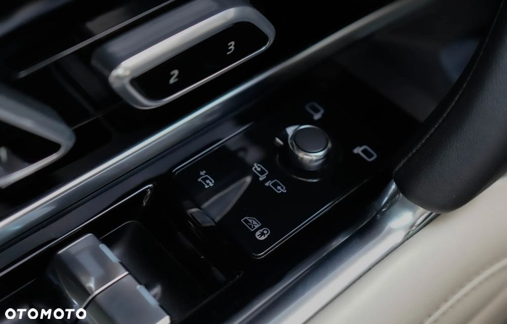Land Rover Range Rover 3.0 D350 mHEV Autobiography - 13