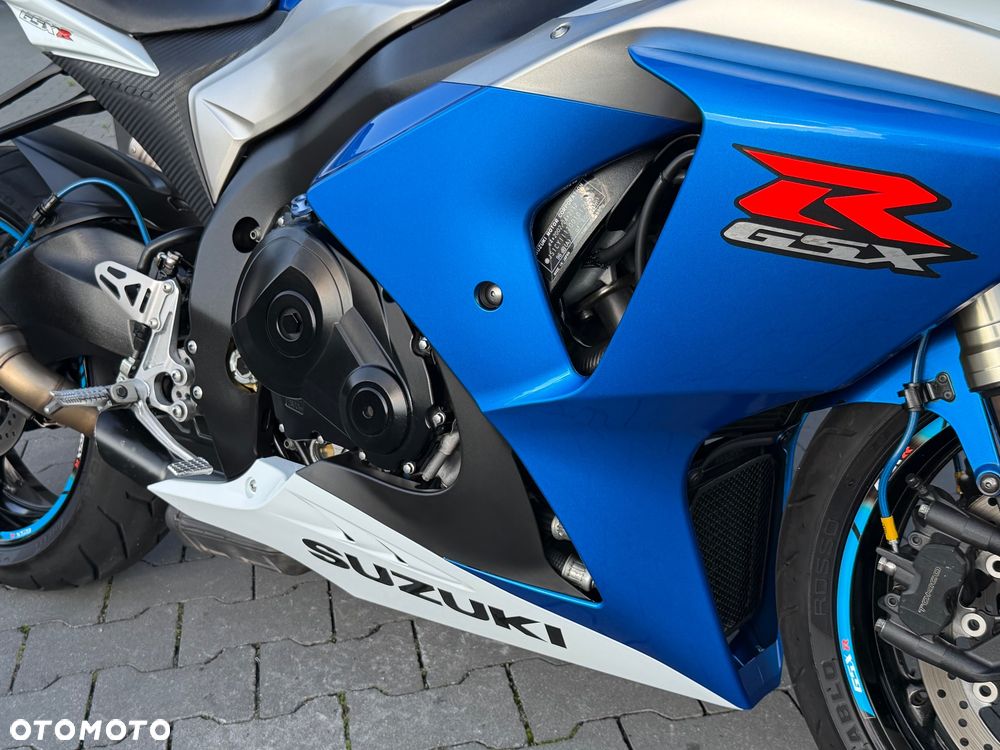 Suzuki GSX-R - 17