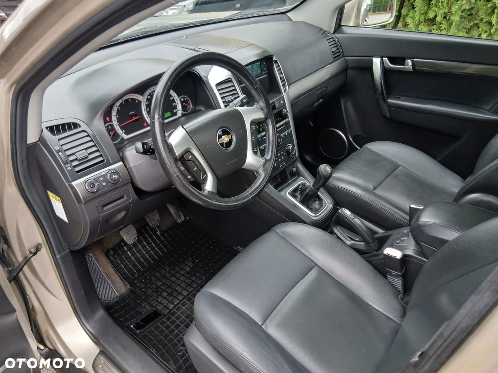 Chevrolet Captiva 2.0 d LT high - 21