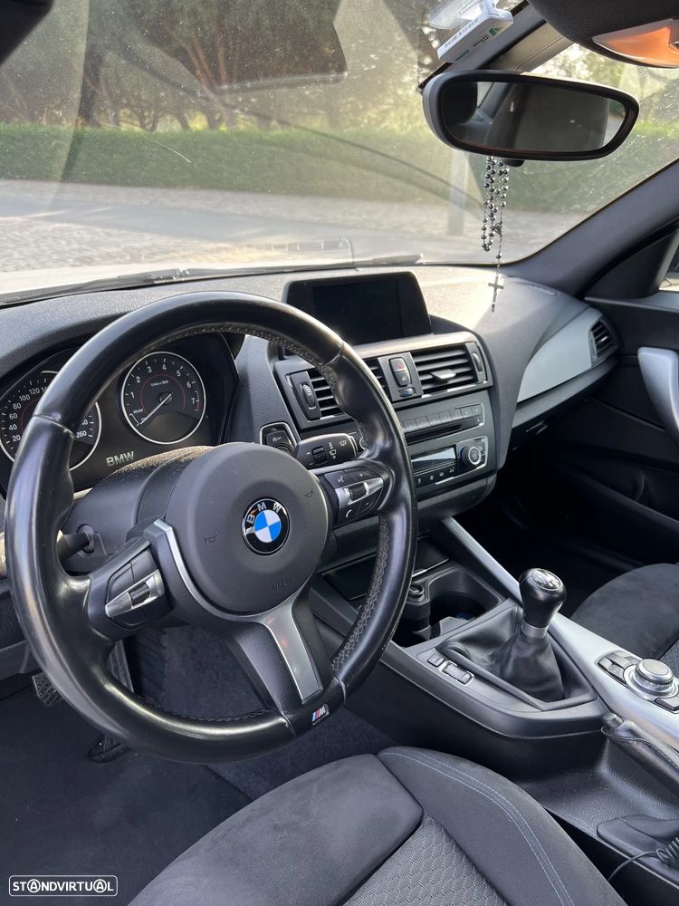 BMW 220 i M Sport - 12