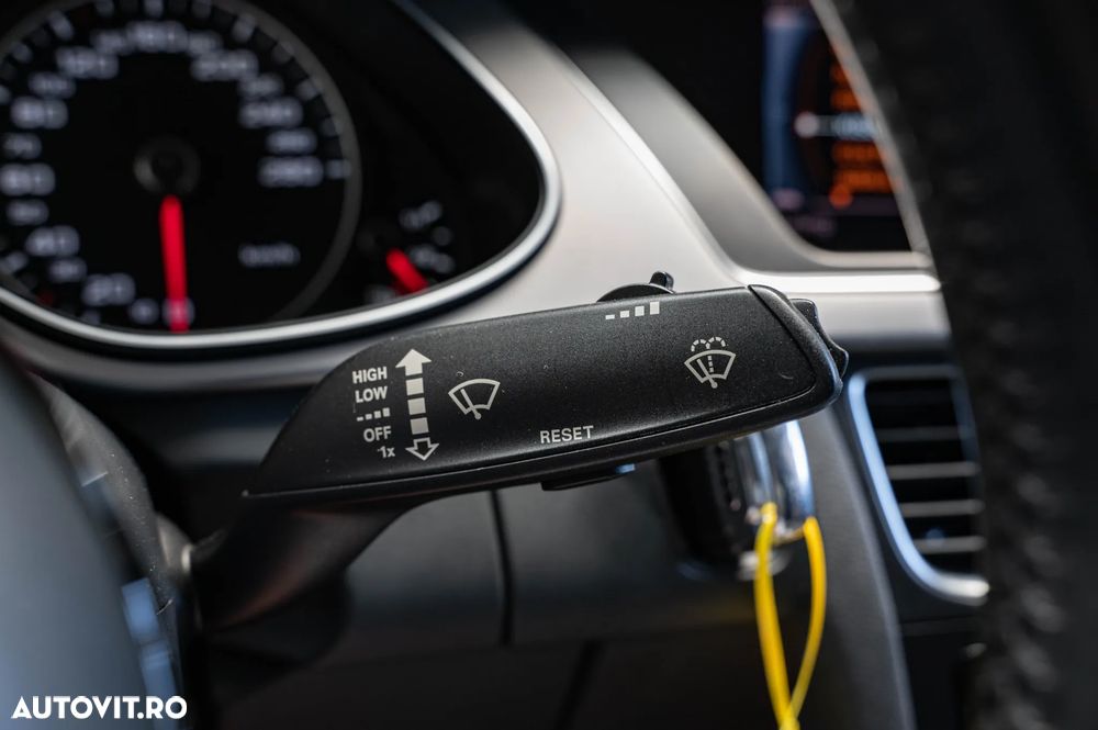 Audi A4 Limuzina 2.0 TDI DPF clean multitronic Ambition - 22