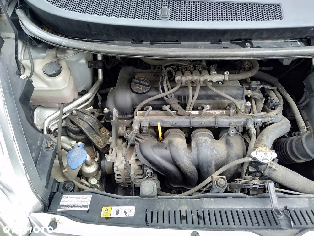 Kia Venga 1.4 L - 25