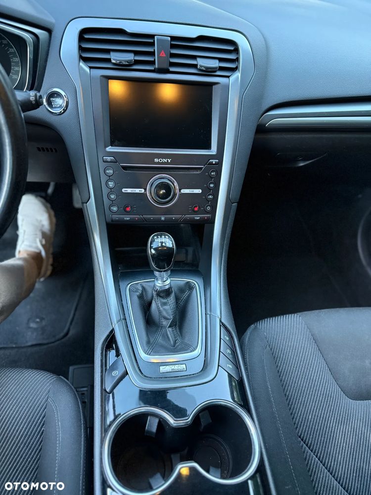 Ford Mondeo 2.0 TDCi Titanium - 16