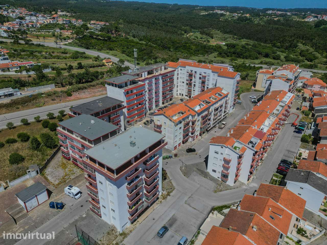 Apartamento T3 com Vista Mar, Garagem de Grande Potencial e Terraço Co - Grande imagem: 5/43