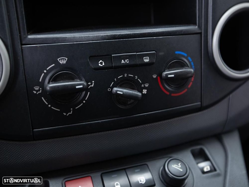 Peugeot Partner - 13
