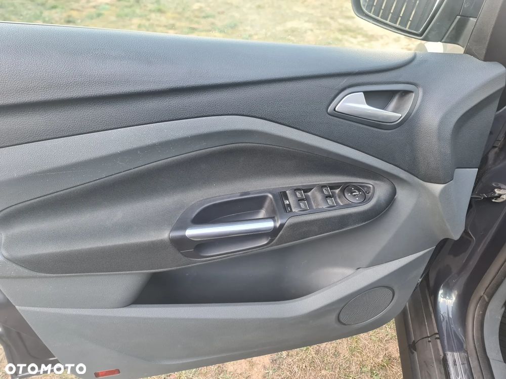 Ford C-MAX 1.6 EcoBoost Titanium - 12