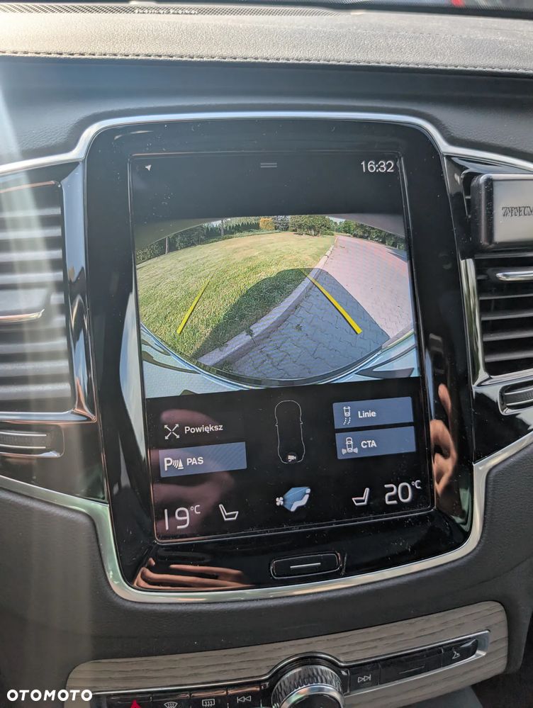 Volvo XC 90 - 34