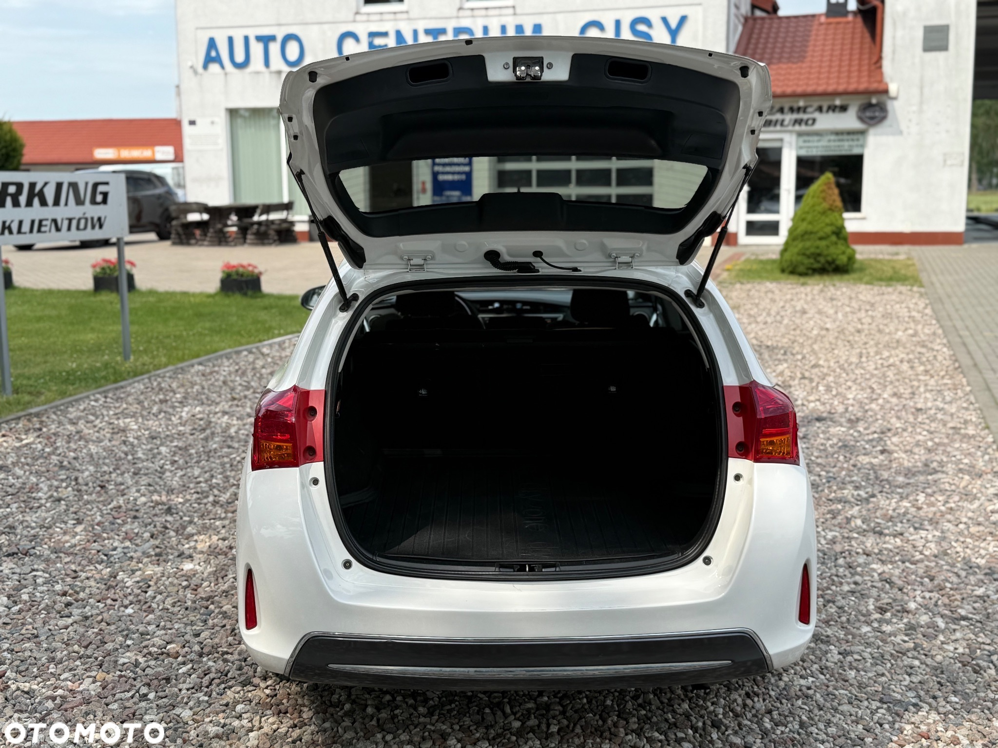 Toyota Auris - 33