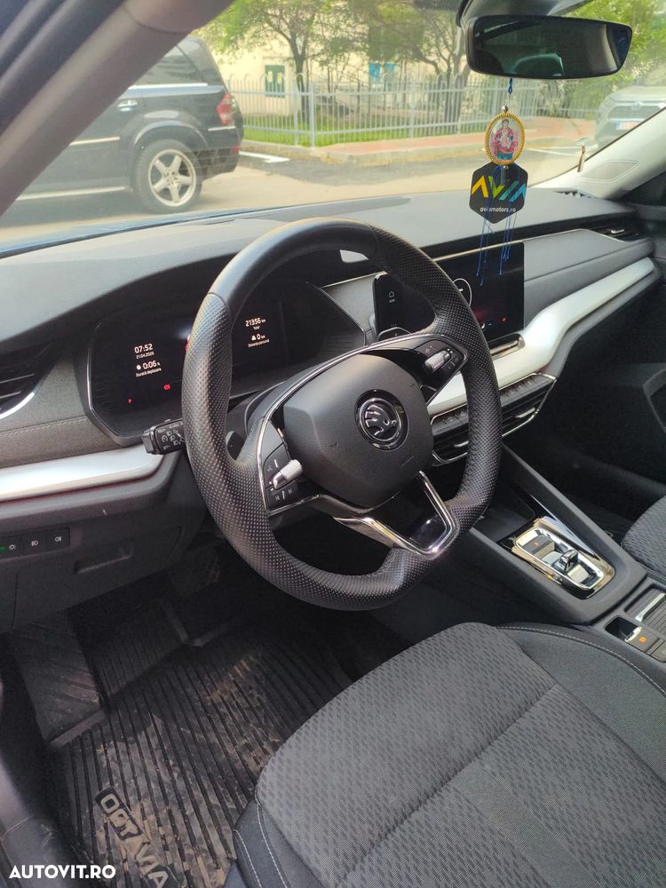 Skoda Octavia 1.5 TSI DSG Mild Hybrid Style - 2