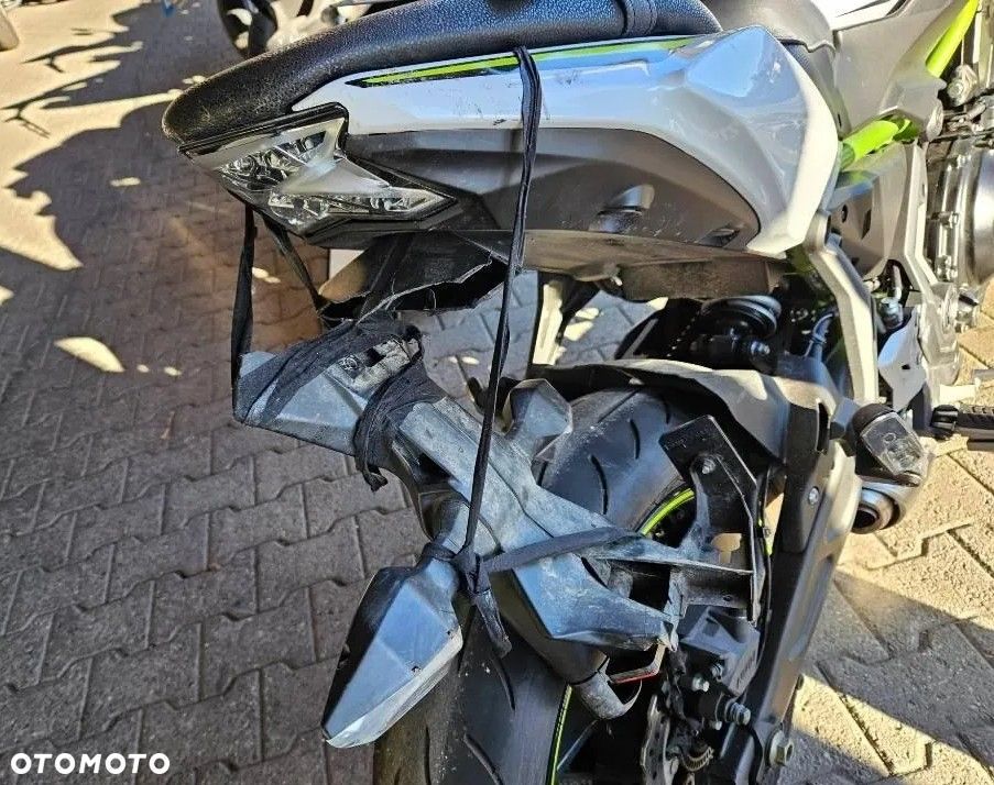 Kawasaki Z 650 - 8