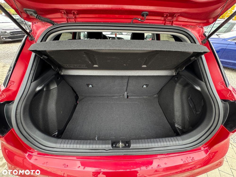 Hyundai i20 - 17