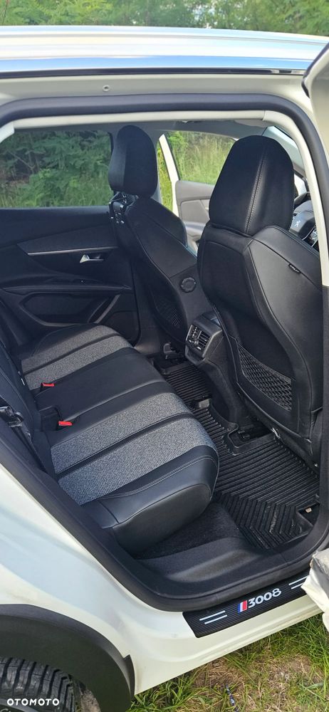 Peugeot 3008 BlueHDi 130 Stop & Start Allure - 22