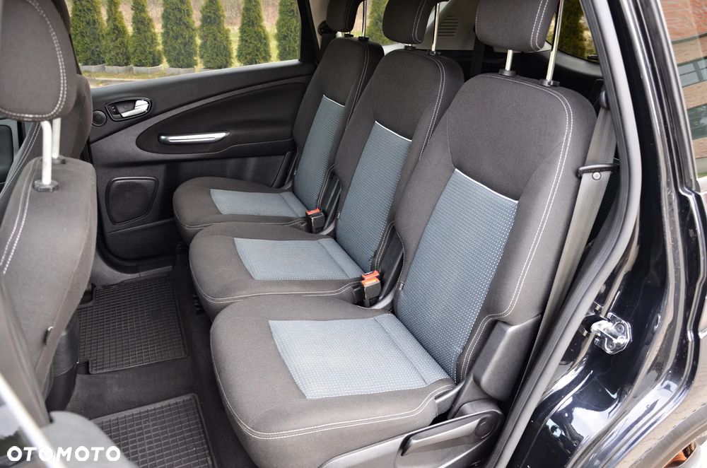 Ford S-Max 2.0 TDCi Ambiente - 31