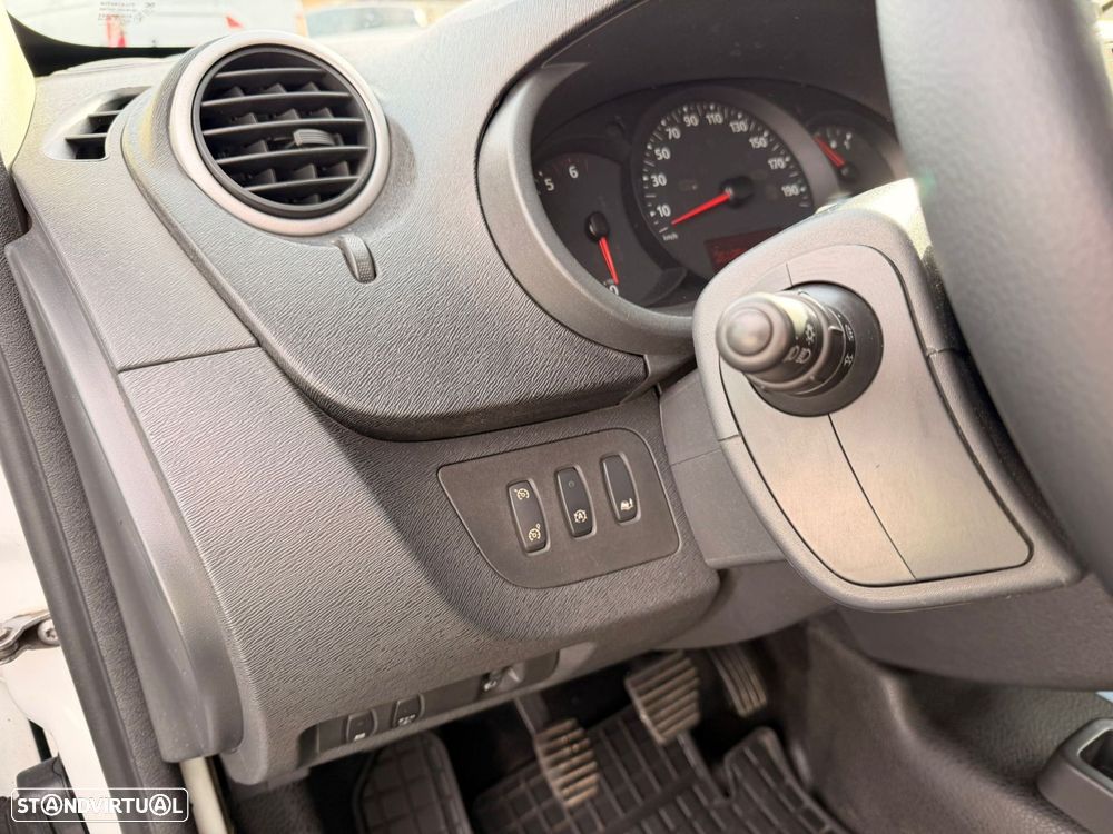 Renault Kangoo 1.5 dCi Business 3L - 23