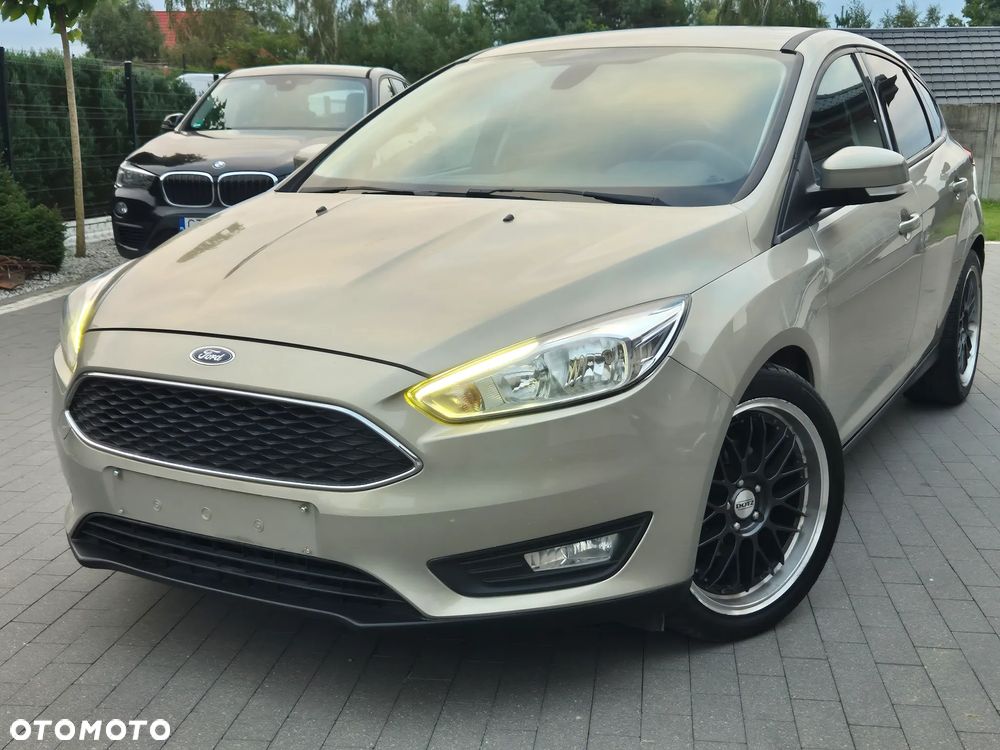 Ford Focus 1.5 TDCi SYNC Edition - 1