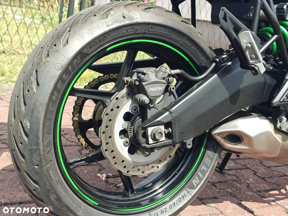 Kawasaki Versys 650 - 17