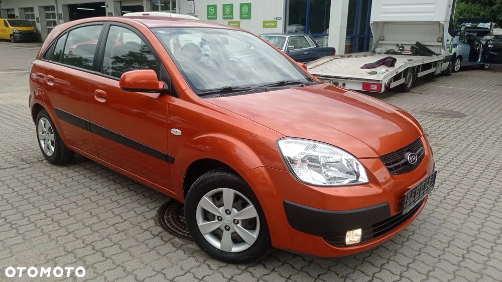 Kia Rio 1.4 (klm swo) / Comfort + - 29
