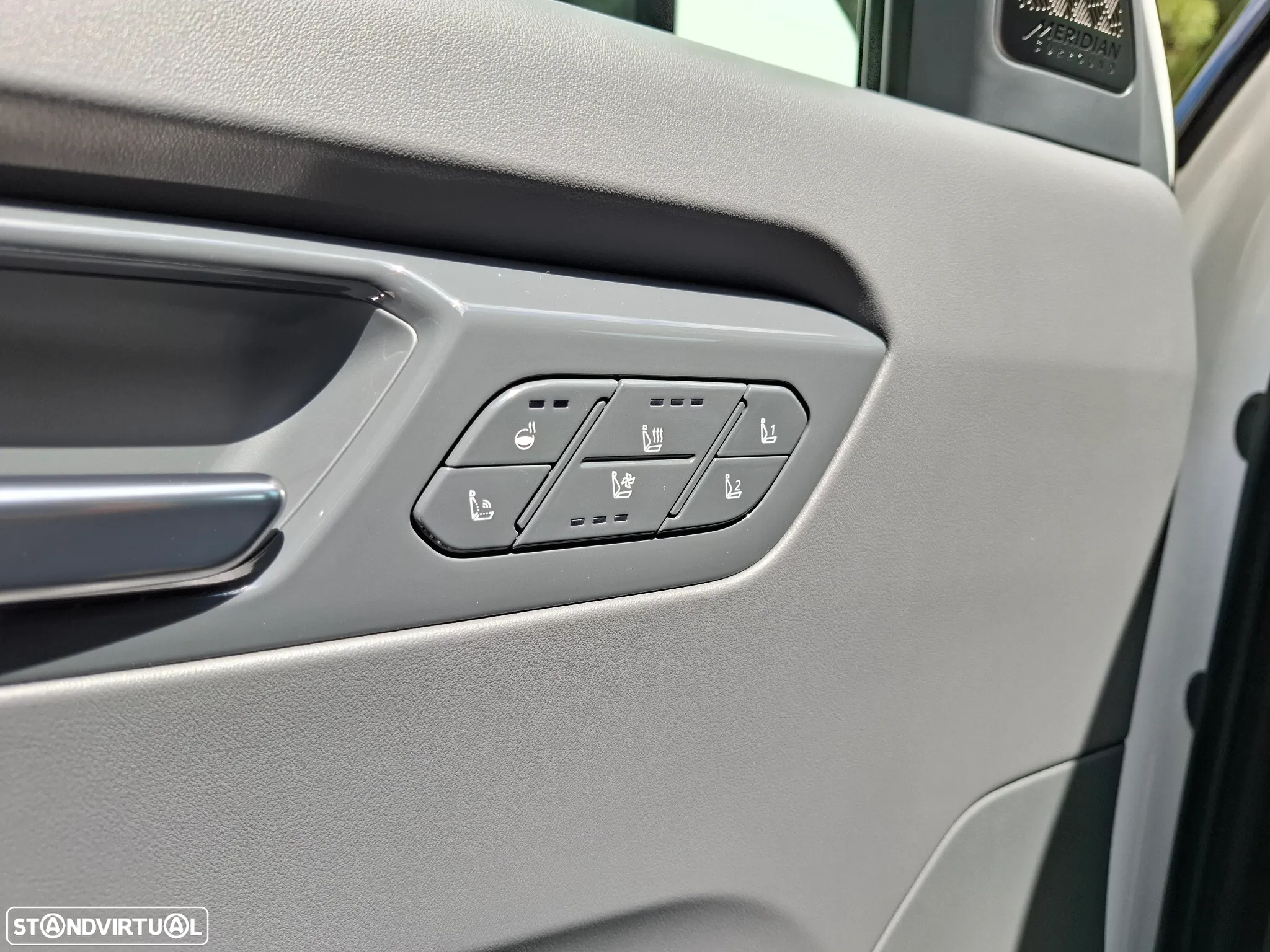 Kia EV9 98.8 kWh 1st Edition - 14