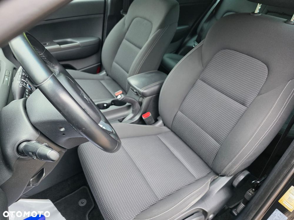 Kia Sportage 1.6 GDI 2WD Black Edition - 8