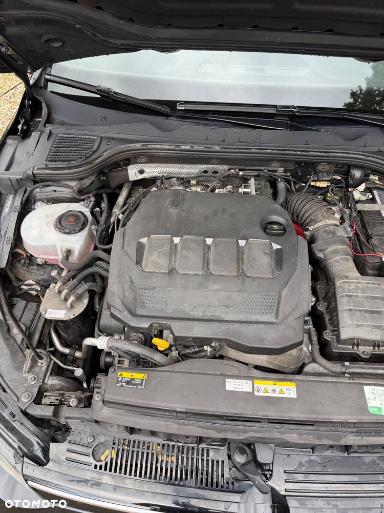 Volkswagen Golf - 15