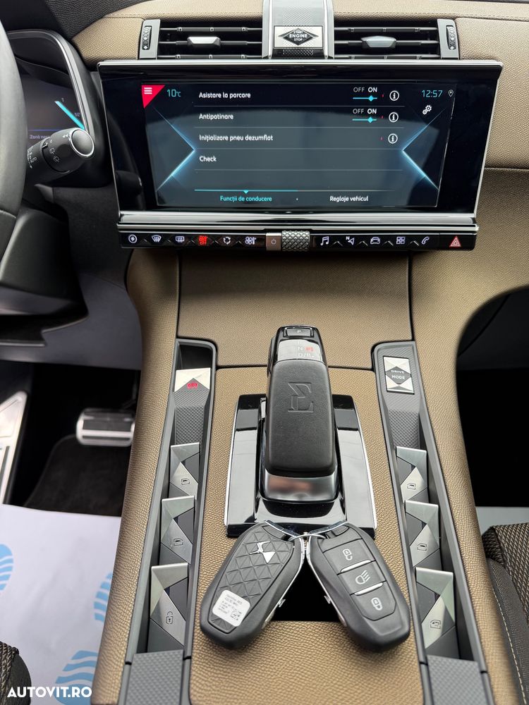 DS Automobiles DS 7 Crossback - 30