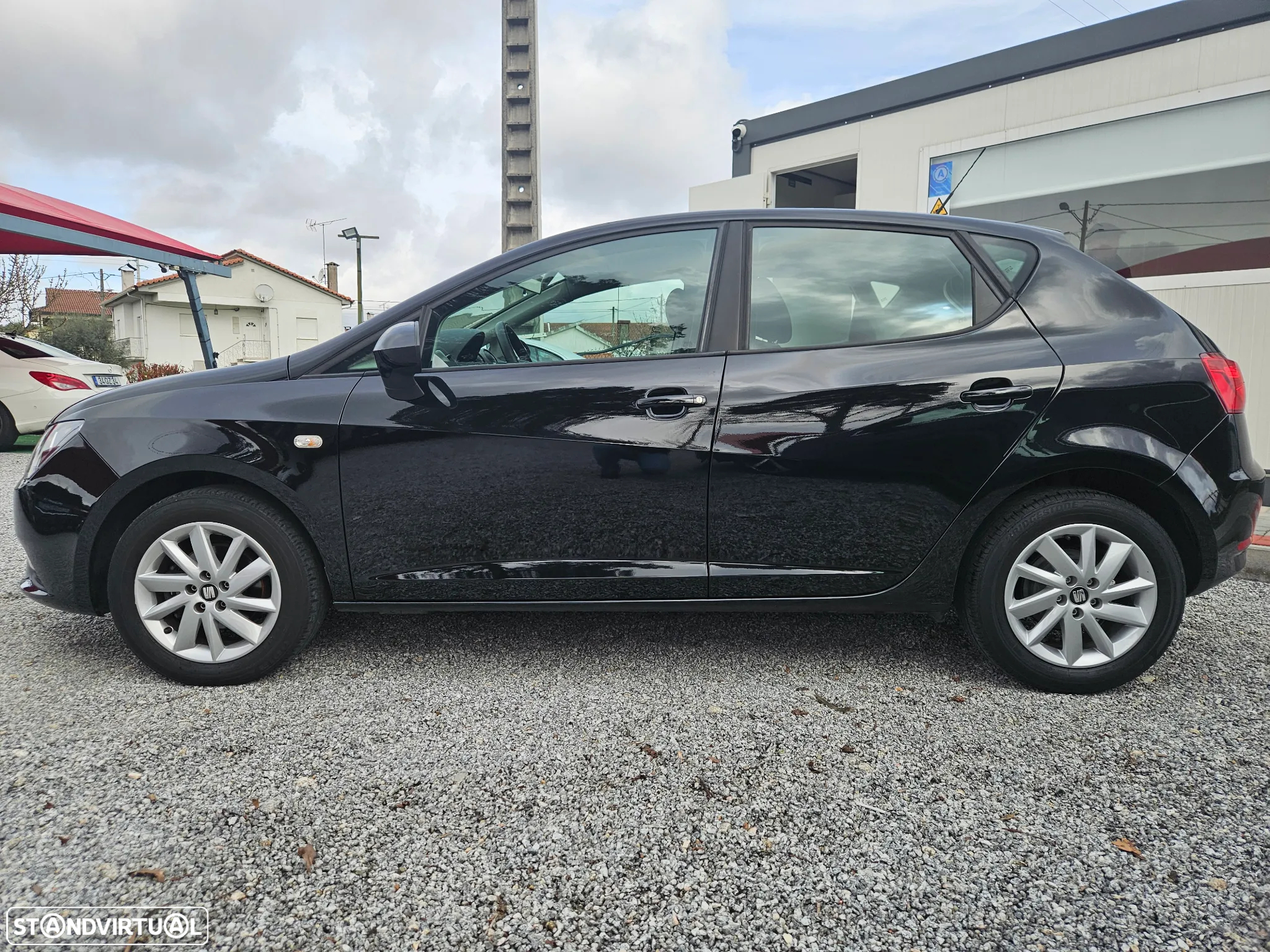 SEAT Ibiza 1.0 Reference - 2