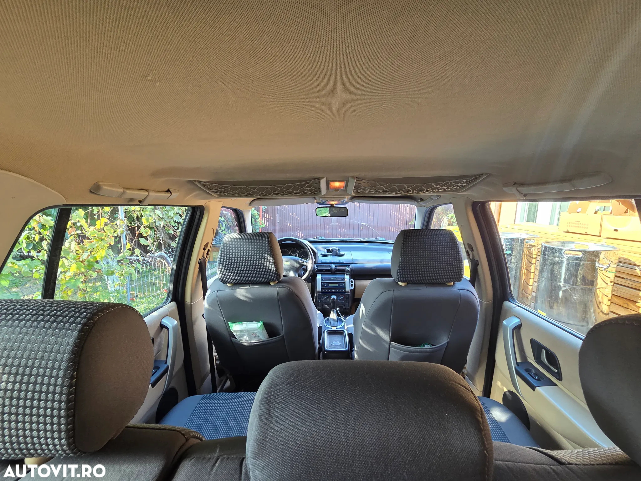 Land Rover Freelander - 17