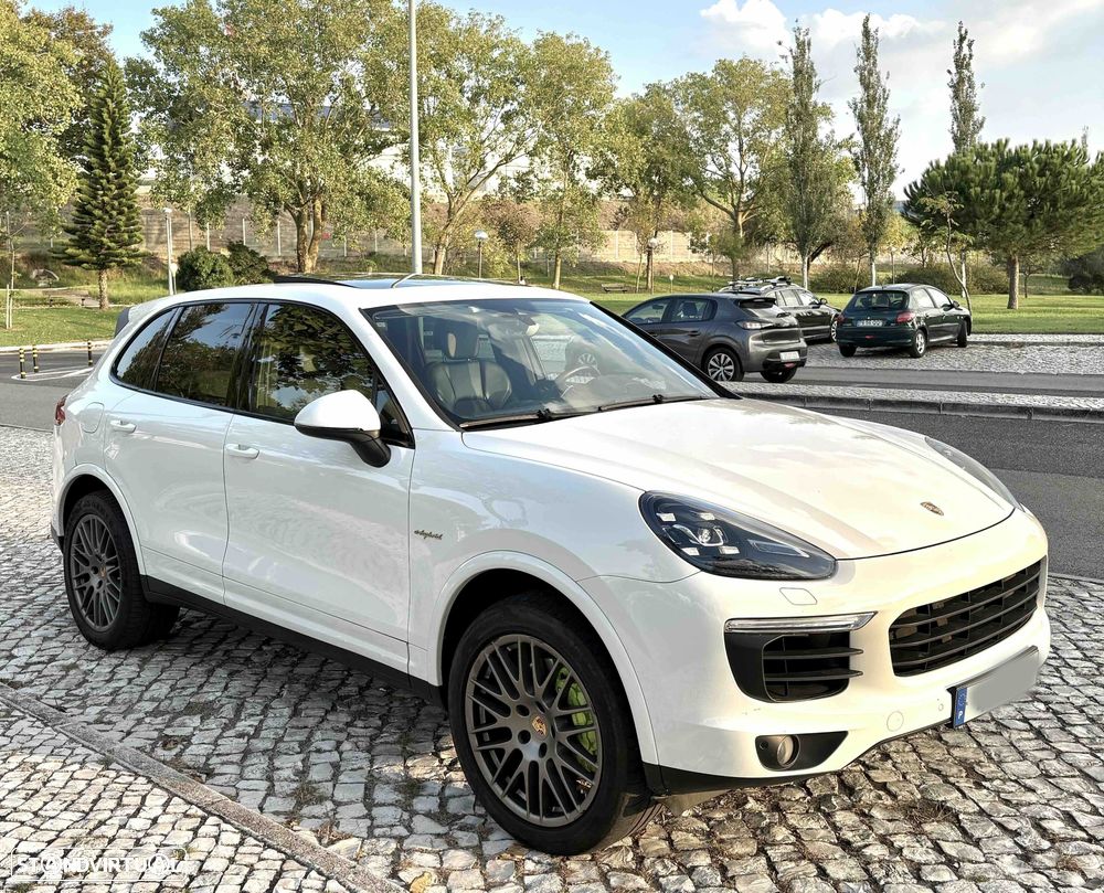 Porsche Cayenne S E-Hybrid - 5