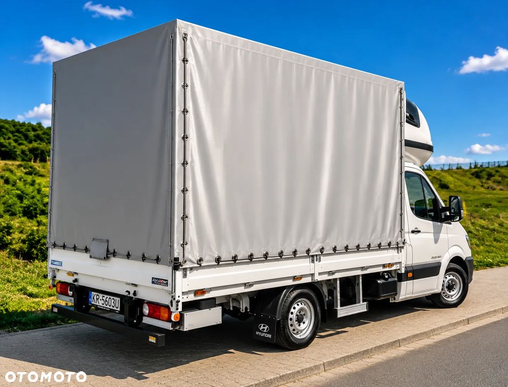 Hyundai H350 - 4