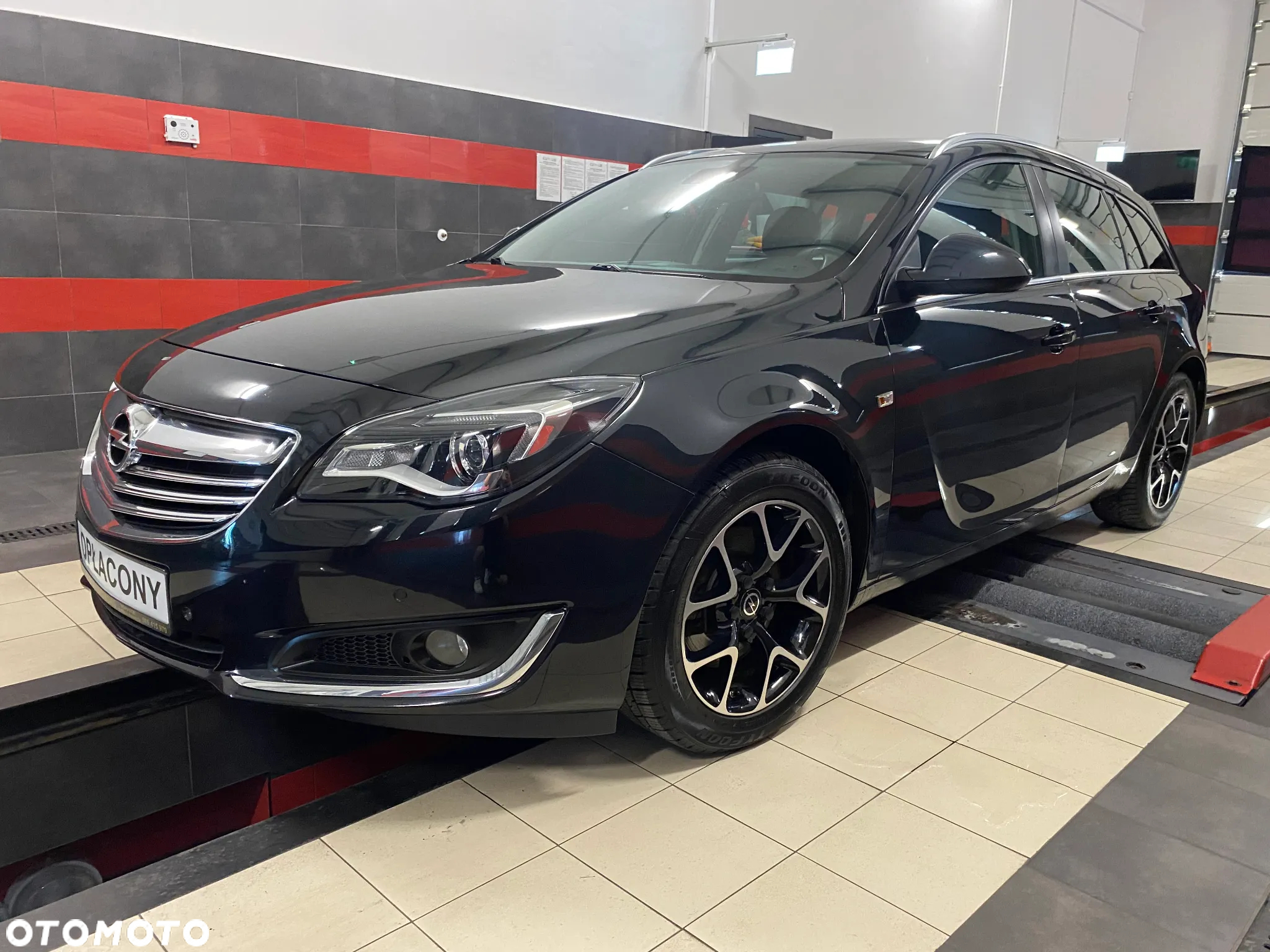 Opel Insignia 1.6 T Cosmo S&S - 2
