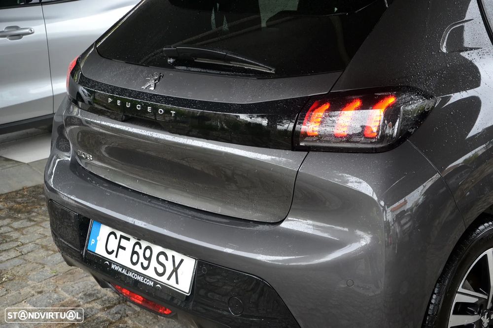 Peugeot 208 PureTech 100 Allure - 6