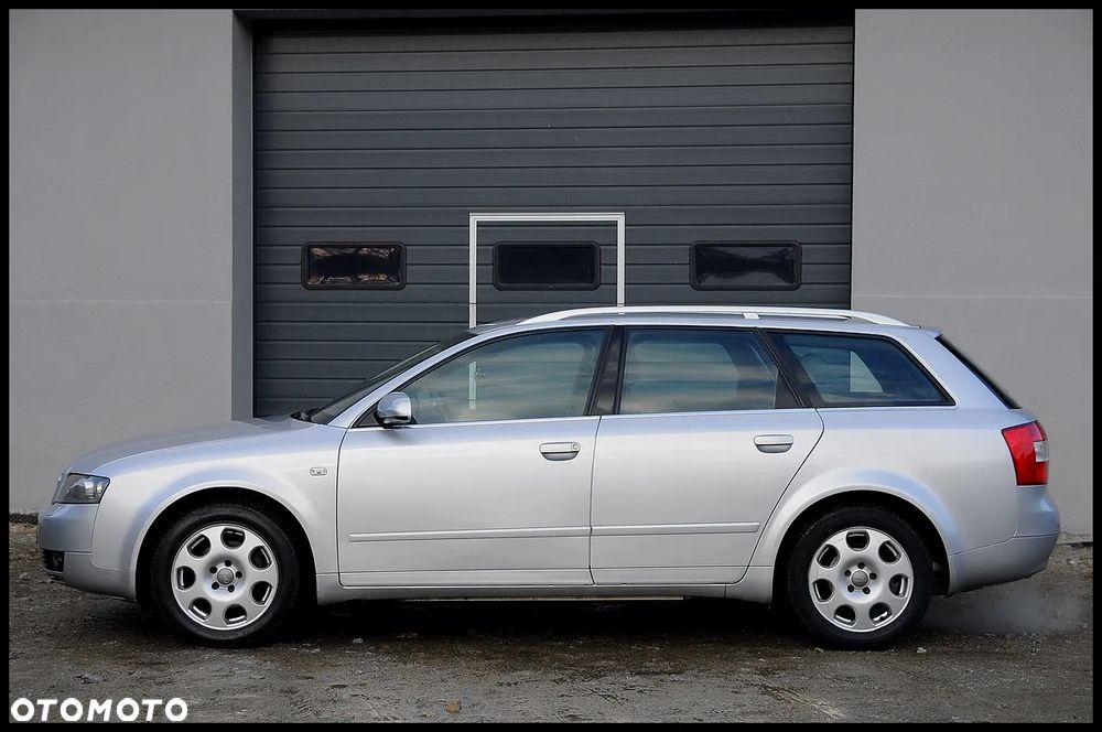 Audi A4 Avant - 23
