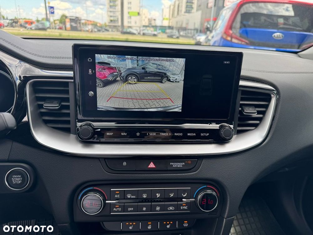 Kia XCeed 1.5 T-GDI Business Line DCT - 8