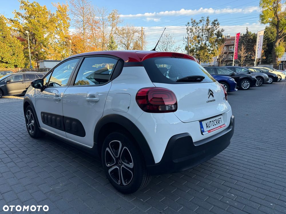 Citroën C3 1.2 PureTech Shine - 25