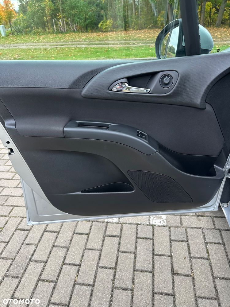 Opel Meriva 1.4 Active - 32