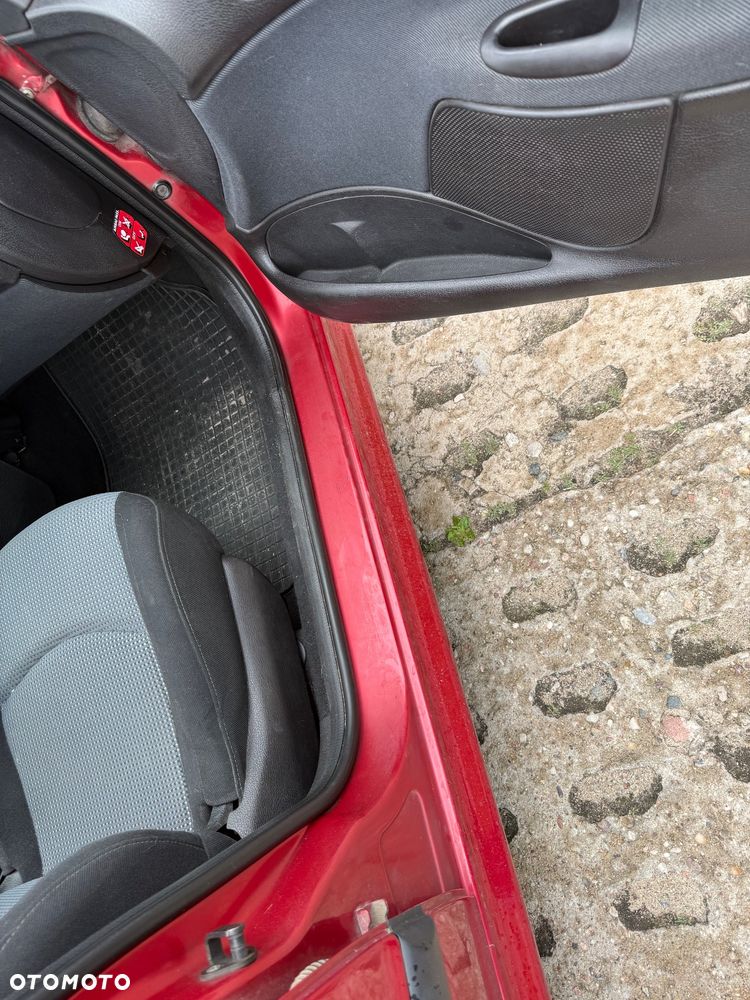 Peugeot 206 1.1 XR Presence - 20